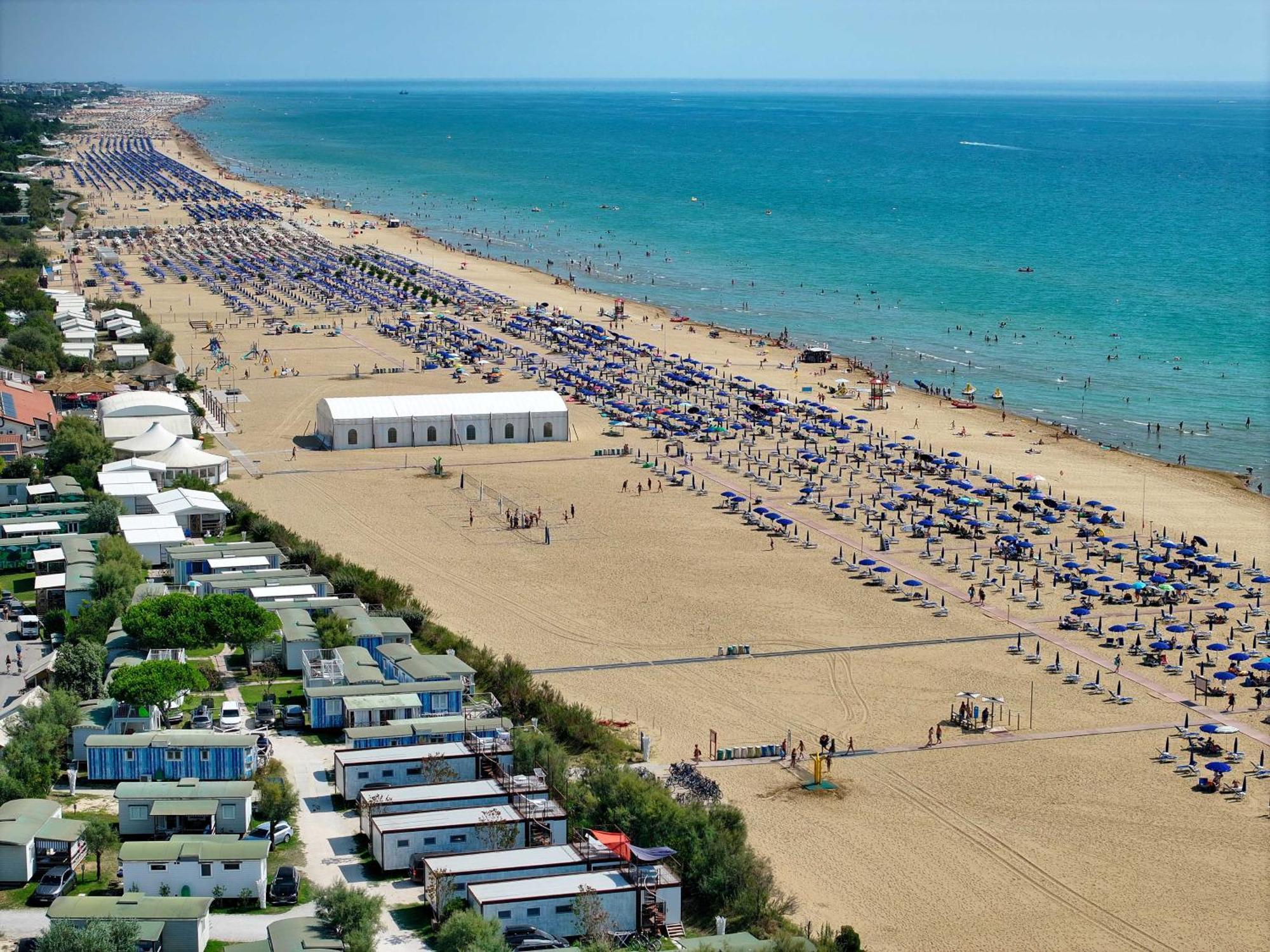 Camping Village Capalonga Bibione Exterior photo